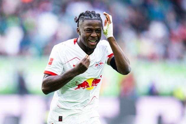 27 09 2025 Soccer, 2025 2026, 1 Bundesliga, Matchday 5, VfL Wolfsburg RB Leipzig Johan Bakayoko Leipzig cheers after his goal to 0 1 DFL REGULATIONS PROHIBIT ANY USE OF PHOTOGRAPHS AS IMAGE SEQUENCES AND OR QUASI VIDEO