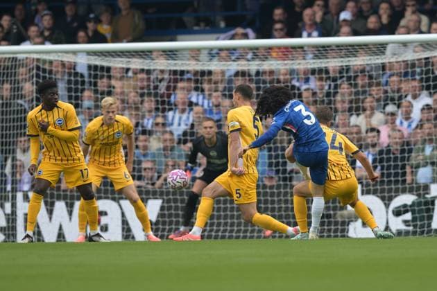 Chelsea vs Brighton Premier League Marc Cucurella of Chelsea goes close early on during the Chelsea vs Brighton & Hove Albion Premier League match at Stamford Bridge London. London Stamford Bridge UK Copyright: xMartinxDaltonx Chelsea_vs_Brighton_270925_MD_023