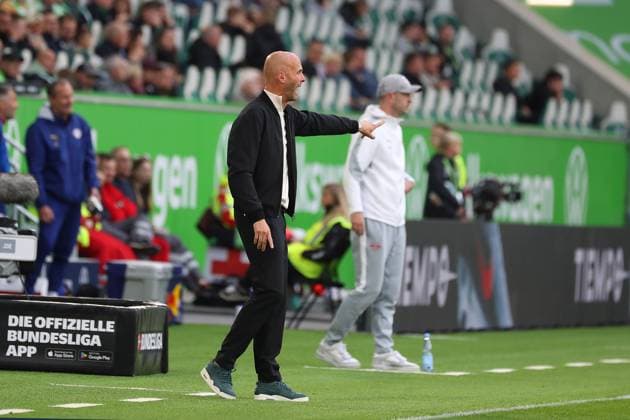 VfL vs Leipzig, 1 BL Wolfsburg, 27 09 2025, FOOTBALL VfL Wolfsburg vs RB Leipzig, 1 BL, Season 2025 26 Head coach Paul Simonis VfL Wolfsburg , Head coach Ole Werner RB Leipzig Wolfsburg