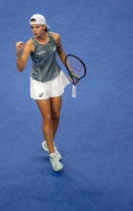 (250927) -- BEIJING, Sept. 27, 2025 -- Emiliana Arango celebrates during the women s singles second round match between Zheng Qinwen of China and Emiliana Arango of Colombia at 2025 China Open tennis tournament in Beijing, China, Sept. 27, 2025. ) (SP)CHINA-BEIJING-TENNIS-CHINA OPEN-WOMEN S SINGLES-SECOND ROUND (CN) HuxJingwen 