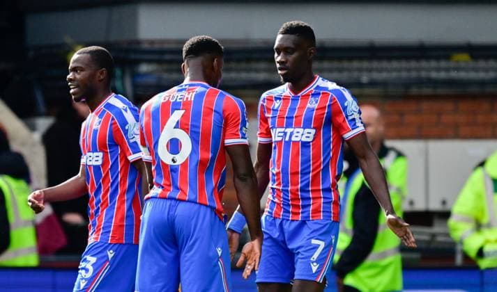 Crystal Palace v Liverpool, London, UK - 27 Sep 2025 Goal celebrations for IsmaÃ¯la Sarr of Crystal Palace after scoring the opening goal during the Premier League match between Crystal Palace and Liverpool at Selhurst Park, London on 27 September 2025 ( London Selhurst Park London England Copyright: xAlanxStanford PPAUKx PPA-218778