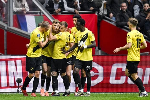 AMSTERDAM - Sydney van Hooijdonk of NAC Breda celebrates the 1-1 draw during the Dutch Eredivisie match between AFC Ajax and NAC Breda at the Johan Cruijff ArenA on September 27, 2025, in Amsterdam, Netherlands. ANP OLAF KRAAK Eredivisie 2025 26 xVIxANPxSportx xxANPxIVx 537620382 originalFilename: 537620382.jpg