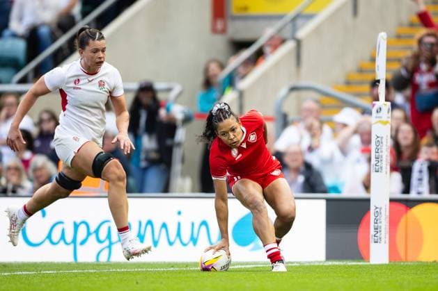 Canada Women v England Women Women s Rugby World Cup 2025 27 09 2025. Final Asia Hogan-Rochester of Canada scores her sides first try during the Women s Rugby World Cup 2025 Final match between Canada Women and England Women at Allianz Stadium, Twickenham, Richmond, United Kingdom on 27 September 2025. Richmond Allianz Stadium London United Kingdom Editorial use only , Copyright: xSimonxKingx PSI-22918-0017
