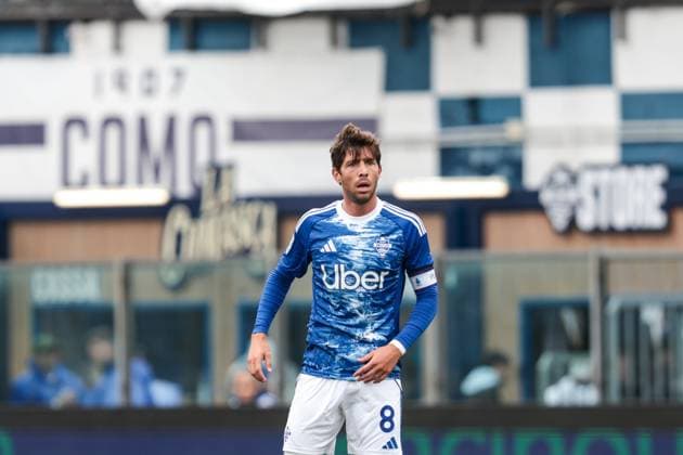 Como 1907 V US Cremonese - Serie A Sergi Roberto (Como 1907) participates in the Serie A football match between Como 1907 and US Cremonese in Como, Italy, on September 27, 2025, at Stadio Giuseppe Sinigaglia. Como Italy  Copyright: xEmanuelexComincinix originalFilename:comincini-como1907250927_npCpY.jpg