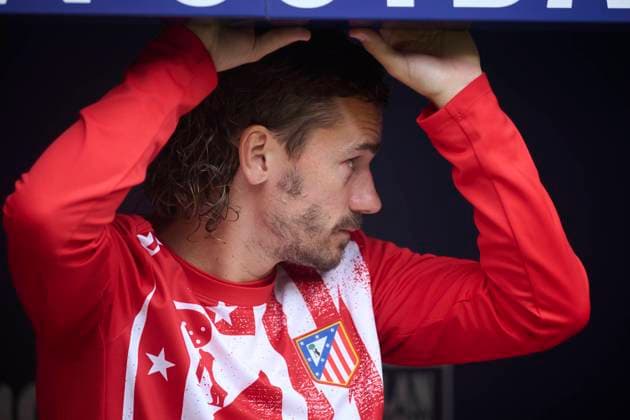 Spanish La Liga EA Sports soccer match Atletico Madrid vs Real Madrid at Riyadh Air Metropolitano stadium in Madrid, Spain. 27 September 2025 Griezmann 900 Cordon Press  900 CordonxPress LOF - Atletico Madrid vs Real Madrid