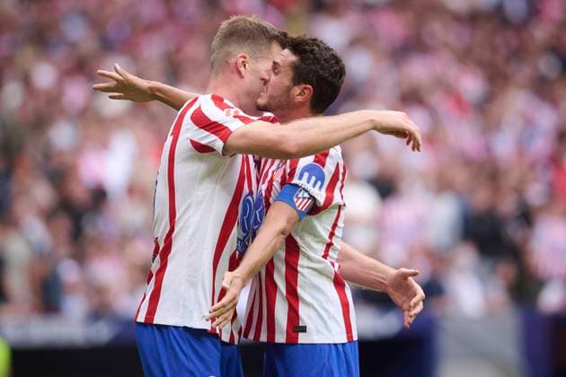 Spanish La Liga EA Sports soccer match Atletico Madrid vs Real Madrid at Riyadh Air Metropolitano stadium in Madrid, Spain. 27 September 2025 Sorloth celebrates a goal with Koke 900 Cordon Press  900 CordonxPress LOF - Atletico Madrid vs Real Madrid