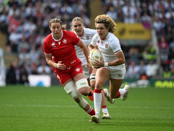 27th September 2025; Twickenham, London, England; Womens Rugby World Cup, Final, Canada versus England; Ellie Kildunne of England brings the ball forward  SimonxWest