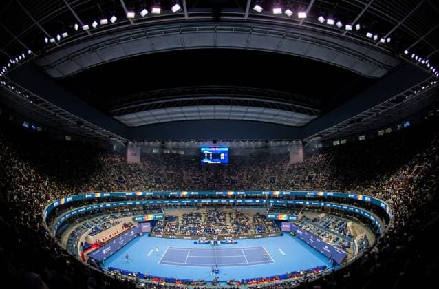 (250927) -- BEIJING, Sept. 27, 2025 -- Zheng Qinwen (L) of China and Emiliana Arango of Colombia are seen during the women s singles second round match at 2025 China Open tennis tournament in Beijing, China, Sept. 27, 2025. ) (SP)CHINA-BEIJING-TENNIS-CHINA OPEN-WOMEN S SINGLES-SECOND ROUND (CN) HuxJingwen 