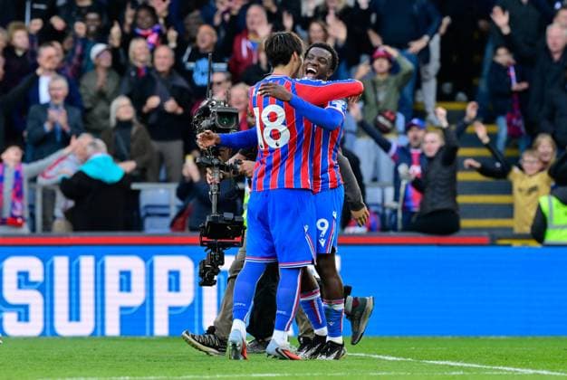 Crystal Palace v Liverpool, London, UK - 27 Sep 2025 Goal celebrations for Eddie Nketiah of Crystal Palace with Daichi Kamada of Crystal Palace after scoring their side s 2nd goal to win the match during the Premier League match between Crystal Palace and Liverpool at Selhurst Park, London on 27 September 2025 ( London Selhurst Park London England Copyright: xAlanxStanford PPAUKx PPA-219093