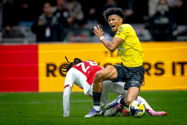AFC Ajax Amsterdam midfielder Kian Fitz-Jim, NAC Breda forwarder Charles Brym during the match AFC Ajax Amsterdam vs NAC Breda at the Johan Cruijff ArenA for the Dutch Vriendenloterij Eredivisie season 2025-2026 in AMSTERDAM, Netherlands on 27 september 2025, (photo by Marcel van Dorst EYE4images DeFodi Images) AFC Ajax Amsterdam midfielder Kian Fitz Jim, NAC Breda forwarder Charles Brym during the match AFC Ajax Amsterdam vs NAC Breda at the Johan Cruijff ArenA for the Dutch Vriendenloterij Eredivisie season 2025 2026 in AMSTERDAM, Netherlands on 27 september 2025, photo by Marcel van Dorst EYE4images DeFodi Images