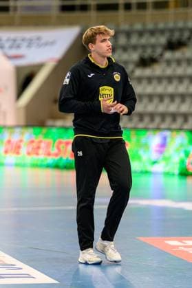Valkovskis, Janis Pavels Rueckraum Links, HSC 2000 Coburg, 26 GER, Bayern, HSC 2000 Coburg vs HBW Balingen Weilstetten, 2 Handball Bundesliga, Handball, Matchday 5, Season 2025 2026, 19 30 Uhr, Saturday, 27 09 2025 GER, Bayern, HSC 2000 Coburg vs HBW Balingen Weilstetten, 2 Handball Bundesliga, Handball, Matchday 5, Season 2025 2026, 19 30 Uhr, Saturday, 27 09 2025 Coburg Copyright: xEibner-Pressefoto MartinxHerbstx EP_MHT