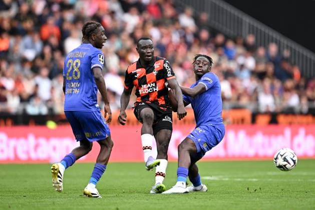 FC Lorient v AS Monaco FC - Ligue 1 McDonald s 2025 2026 13 Christian MAWISSA (asm) - 09 Mohamed BAMBA (fcl) during the Ligue 1 McDonald s match between Lorient and Monaco at Stade du Moustoir on September 27, 2025 in Lorient, France. Lorient France  Copyright: xFEPx 776348139