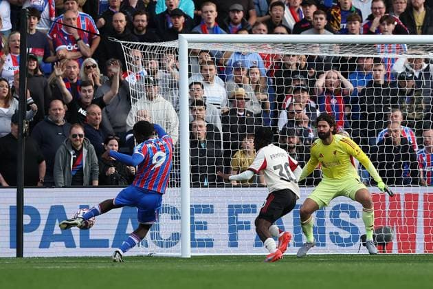 27th September 2025; Selhurst Park, Selhurst, London, England; Premier League Football, Crystal Palace versus Liverpool; Eddie Nketiah of Crystal Palace scores in the 90th+7 minute for 2-1  KatiexChan