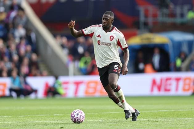 27th September 2025; Selhurst Park, Selhurst, London, England; Premier League Football, Crystal Palace versus Liverpool; Ibrahima Konate of Liverpool  KatiexChan