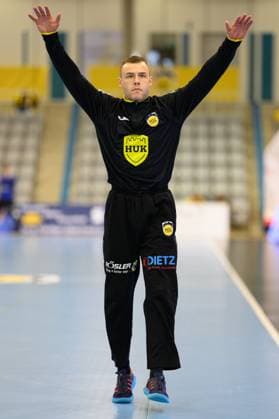 Apfel, Fabian TW, HSC 2000 Coburg, 28 on warm-up GER, Bavaria, HSC 2000 Coburg vs HBW Balingen Weilstetten, 2 Handball Bundesliga, Handball, Matchday 5, Season 2025 2026, 7 30 p.m., Saturday, 27 09 2025 GER, Bavaria, HSC 2000 Coburg vs HBW Balingen Weilstetten, 2 Handball Bundesliga, Handball, Matchday 5, Season 2025 2026, 7 30 p.m., Saturday, 27 09 2025 Coburg Copyright: xEibner-Pressefoto MartinxHerbstx EP_MHT