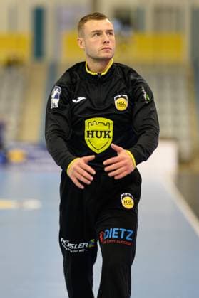 Apfel, Fabian TW, HSC 2000 Coburg, 28 on warm-up GER, Bavaria, HSC 2000 Coburg vs HBW Balingen Weilstetten, 2 Handball Bundesliga, Handball, Matchday 5, Season 2025 2026, 7 30 p.m., Saturday, 27 09 2025 GER, Bavaria, HSC 2000 Coburg vs HBW Balingen Weilstetten, 2 Handball Bundesliga, Handball, Matchday 5, Season 2025 2026, 7 30 p.m., Saturday, 27 09 2025 Coburg Copyright: xEibner-Pressefoto MartinxHerbstx EP_MHT