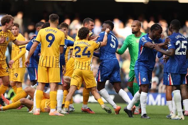 27th September 2025; Stamford Bridge, Chelsea, London, England: Premier League Football, Chelsea versus Brighton and Hove Albion;  JohnxPatrickxFletcher