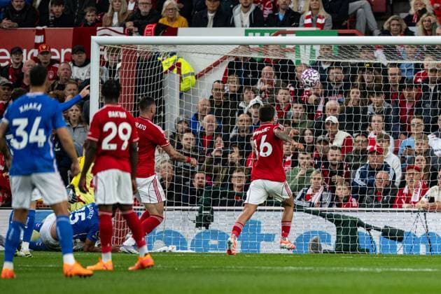 27th September 2025; The City Ground, Nottingham, England; Premier League Football, Nottingham Forest versus Sunderland; Omar Alderete of Sunderland AFC scores in the 38th minute for 0-1  GodfreyxPitt
