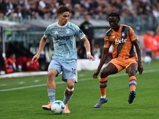Juventus FC v Atalanta BC - Serie A Kenan Yildiz participates in the Serie A 2025-2026 match between Juventus and Atalanta in Torino, Italy, on September 27, 2025. Turin ITA Italy  Copyright: xLorisxRosellix originalFilename:roselli-juventus250927_npNhM.jpg