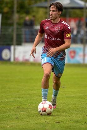 Soccer I Men I Season 2025 2026 I Regionalliga Nord I 11 Matchday I SC Weiche Flensburg 08 SSV Jeddeloh II I 27 09 2025 Ole Tobias Wagner 21, SC Weiche Flensburg 08 Copyright: xLobeca JanxKirschnerx