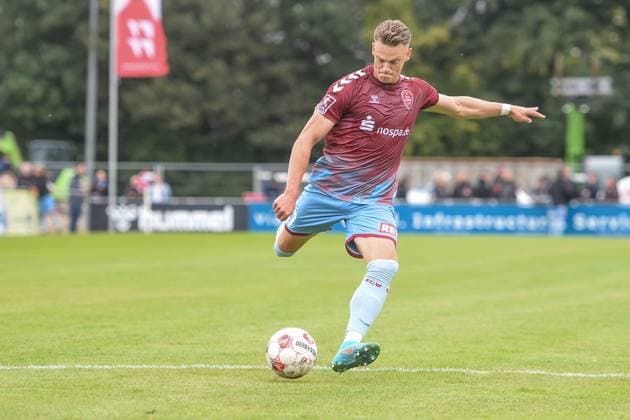 Soccer I Men I Season 2025 2026 I Regionalliga Nord I 11 Matchday I SC Weiche Flensburg 08 SSV Jeddeloh II I 27 09 2025 Rene Guder 17, SC Weiche Flensburg 08 Copyright: xLobeca JanxKirschnerx