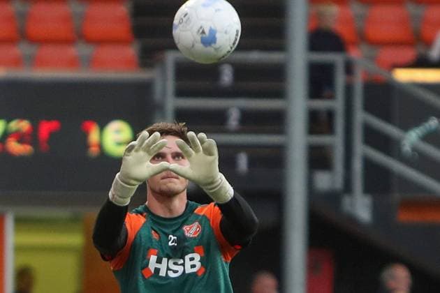 VOLENDAM, 27-09-2025 , KRAS Stadium , season 2025 2026 , Dutch eredivisie football, match between FC Volendam and PEC Zwolle , picture shows FC Volendam player Nick Verschuren Volendam - PEC  x31226192x Copyright: