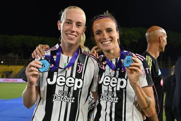 Amalie Vangsgaard of Juventus F.C. and Barbara Bonansea of Juventus F.C. celebrate the victory during the Serie A Women s Cup Final between Juventus F.C. and A.S. Roma at Romeo Menti Stadium on September 27, 2025 in Castellammare di Stabia, Italy  Copyright: xDomenicoxCippitelli IPAxSportx xipa-agency.netx xx IPA_65831379 IPA_Agency_IPA65831379