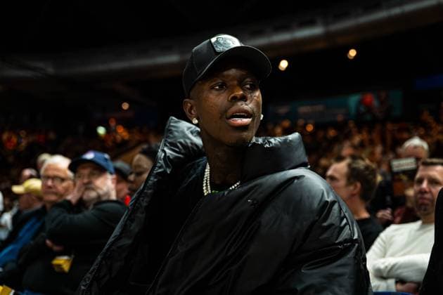 Basketball I Men I Season 2025 2026 I 1 Matchday I Bundesliga I Basketball Löwen Braunschweig BMA365 Bamberg Baskets I 27 09 2025 Dennis Schröder 17, DBB national team portrait on the sidelines Copyright: xLobeca Bjorn-OlexKehmx