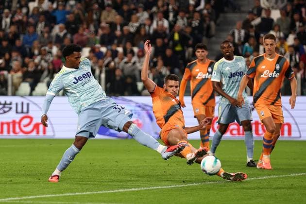 Juan David Cabal (Juventus Fc) scores his team s first goal, Serie A, Juventus FC v Atalanta BC, Allianz Stadium, September 27, 2025, Turin, Italy.