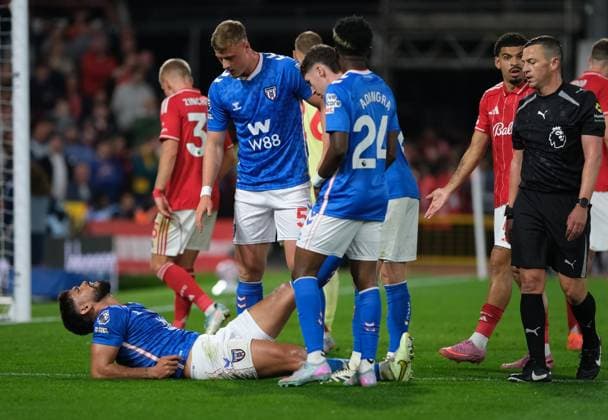 Omar Alderete of Sunderland A F C seen with teammates during the Premier league football match between Nottingham Forest and Sunderland A F C at City Ground in Nottingham. Copyright: xPaulxBonser SportsxPressxPhotox Sportspressphoto_SPR33437