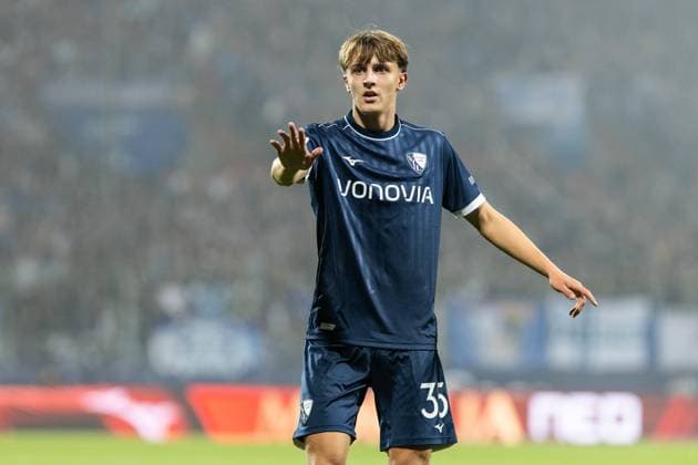 2 Fußball Bundesliga VfL Bochum Fortuna Düsseldorf Vonovia Ruhrstadion, Bochum 27 09 2025 Kacper Koscierski VfL Bochum, 35 2 Fußball Bundesliga VfL Bochum Fortuna Düsseldorf Vonovia Ruhrstadion, Bochum 27 09 2025 DFL regulations prohibit any use of photographs as image sequences and or quasi video Copyright: xBEAUTIFULxSPORTS Buriakovx