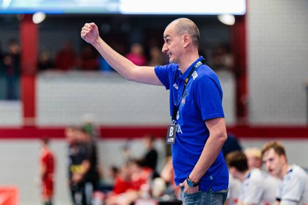Emir Kurtagic 1 VfL Potsdam, Coach gestures GER, TuS N Luebbecke vs 1 VfL Potsdam, Handball, 2 Bundesliga, Matchday 5, Season 2025 2026, 27 09 2025 GER, TuS N Luebbecke vs 1 VfL Potsdam, Handball, 2 Bundesliga, Matchday 5, Season 2025 2026, 27 09 2025 Luebbecke Copyright: xEibner-Pressefoto JanxRollingerx EP_JSK