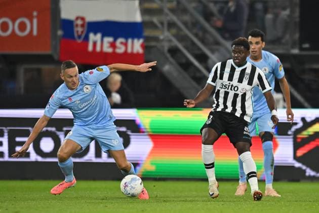 ALMELO , 27-09-2025 , Stadium Asito , season 2025 2026 , Dutch Eredivisie football , match between Heracles Almelo and Sparta Rotterdam , picture shows Sparta Rotterdam player Jens Toornstra, Heracles Almelo player Bryan Limbombe Heracles - Sparta  x31229053x Copyright: