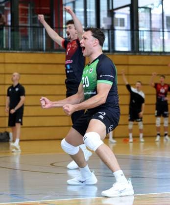 BAU 27.09.2025 Ludwigsburg Volleyball Barock Volley MTV Ludwigsburg vs. TSV Haching, Jeffrey Klok (LB) jubelt