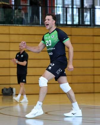 BAU 27.09.2025 Ludwigsburg Volleyball Barock Volley MTV Ludwigsburg vs. TSV Haching, Jeffrey Klok (LB) jubelt