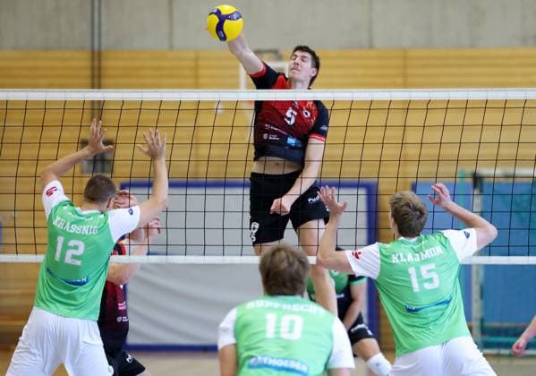 BAU 27.09.2025 Ludwigsburg Volleyball Barock Volley MTV Ludwigsburg vs. TSV Haching, Jan Huber (LB, oben)