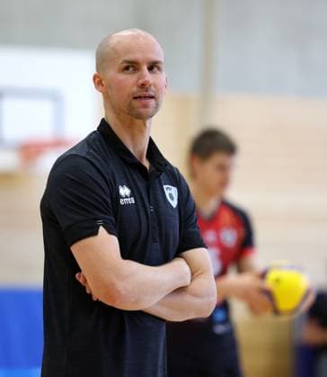 BAU 27 09 2025 Ludwigsburg Volleyball Barock Volley MTV Ludwigsburg vs TSV Haching, Coach Hasse Mattila LB