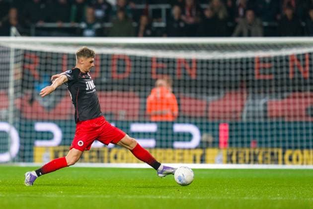 ROTTERDAM , 27-09-2025 , Stadium Woudestein , season 2025 2026 , VriendenLoterij Eredivisie , Excelsior vs PSV Eindhoven , Excelsior player Szymon WÅ‚odarczyk Excelsior - PSV  x31229213x Copyright:
