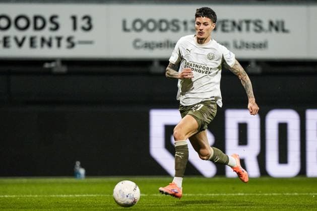 ROTTERDAM - Dennis Man of PSV Eindhoven during the Dutch Eredivisie match between Excelsior and PSV at the Woudestein Stadium on September 27, 2025, in Rotterdam, Netherlands. ANP TOBIAS KLEUVER Eredivisie 2025 26 xVIxANPxSportx xxANPxIVx 537650508 originalFilename: 537650508.jpg