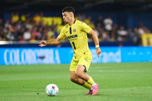 George Mikautadze (Villarreal CF) during the LaLiga EA Sports match between Villarreal CF and Athletic Club at Estadio de la Ceramica on September 27, 2025 in Villarreal, Spain. (Photo by Maria Jose Segovia DeFodi Images) George Mikautadze Villarreal CF during the LaLiga EA Sports match between Villarreal CF and Athletic Club at Estadio de la Ceramica on September 27, 2025 in Villarreal, Spain Photo by Maria Jose Segovia DeFodi Images