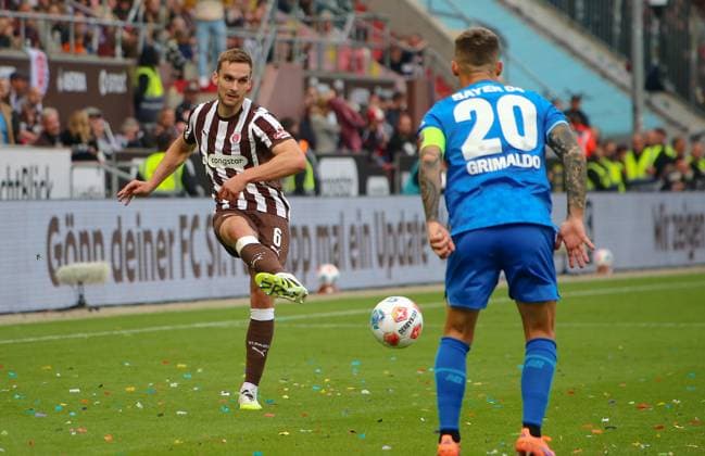 Germany Soccer Bundesliga 2025 26, 5 Matchday FC St Pauli vs Bayer 04 Leverkusen Millerntor Stadion Hamburg Hamburg Copyright: xAymanxAlahmedx