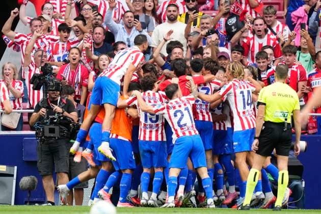 Atletico de Madrid v Real Madrid CF - LaLiga EA Sports Antoine Griezmann second striker of Atletico de Madrid and France celebrates after scoring his sides first goal during the LaLiga EA Sports match between Atletico de Madrid and Real Madrid CF at Riyadh Air Metropolitano on September 27, 2025 in Madrid, Spain. Madrid Spain  Copyright: xJosexBretonx originalFilename:bretonhernandez-atletico250927_npbHF.jpg