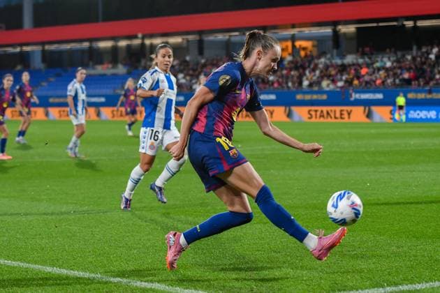 FC Barcelona, Barca v RCD ESPANYOL. JOHAN CRUYFF STADIUM,BARCELONA. September 27,2025 FC BARCELONA vs RCD ESPANYOL. September 25,2025 Caroline Graham (10) of FC Barcelona during the match between FC Barcelona and Real Sociedad corresponding to the fifth day of the La Liga F Moeve at the Johan Cruyff Stadium in Barcelona, Spain, on September 27, 2025. Barcelona ESP Copyright: xS.xRosx