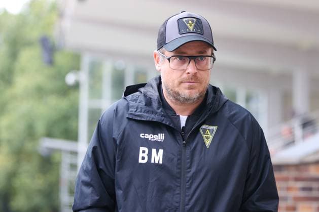 27 09 2025, Soccer, Men, 8 Matchday Third League Season 2025 2026 FC Schweinfurt 05 Alemannia Aachen Coach Benedetto Muzzicato Alemannia Aachen , Single photo
