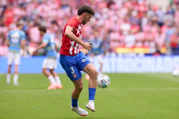 September 27, 2025, Madrid, Spain: Matteo Ruggeri of Atletico Madrid warms up prior to the 2025 2026 La Liga EA Sports week 7 football match between Atletico Madrid and Real Madrid CF at Riyadh Air Metropolitano Stadium. Final score: Atletico Madrid 5:2 Real Madrid CF Madrid Spain - ZUMAs197 20250927_aaa_s197_153 Copyright: xFedericoxTitonex