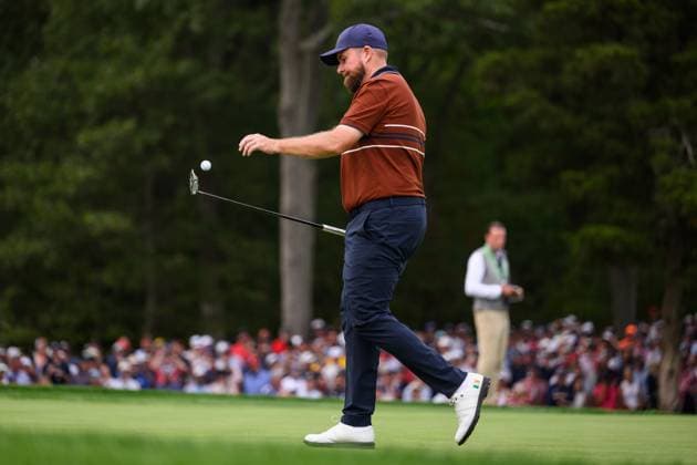 250927 Shane Lowry of Team Europe during a fourball match on day 2 of The Ryder Cup on September 27, 2025 in New York Photo Jesper Zerman BILDBYRAN kod JZ JZ0618 golf ryder cup day 2 bbeng  Copyright: JESPERxZERMAN BB250927JZ112