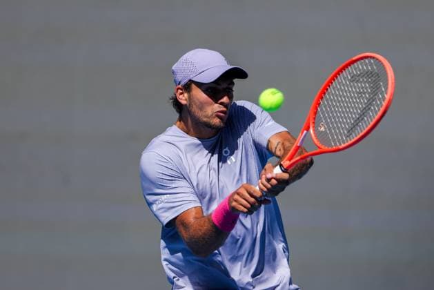 BEIJING, CHINA - SEPTEMBER 28: Flavio Cobolli of Italy returns a shot in the Men s Singles Round of 16 match against Learner Tien of the United States on day 7 of the 2025 China Open at National Tennis Center on September 28, 2025 in Beijing, China.  Copyright: xVCGx 111593672999