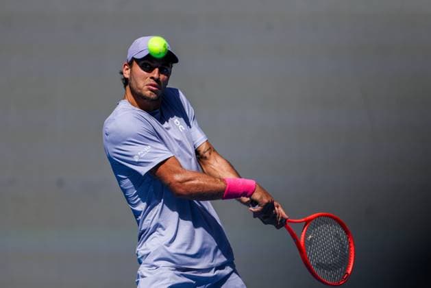 BEIJING, CHINA - SEPTEMBER 28: Flavio Cobolli of Italy returns a shot in the Men s Singles Round of 16 match against Learner Tien of the United States on day 7 of the 2025 China Open at National Tennis Center on September 28, 2025 in Beijing, China.  Copyright: xVCGx 111593672945