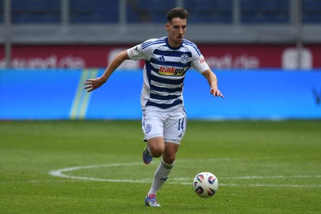Conor Noss MSV Duisburg GER, MSV Duisburg vs FC Ingolstadt 04, Football, 3 Liga, Matchday 8, Season 2025 2026, 27 09 2025 DFL DFB REGULATIONS PROHIBIT ANY USE OF PHOTOGRAPHS AS IMAGE SEQUENCES AND OR QUASI VIDEO GER, MSV Duisburg vs FC Ingolstadt 04, Football, 3 Liga, Matchday 8, Season 2025 2026, 27 09 2025 Duisburg Copyright: xEibner-Pressefoto ThomasxThienelx EP_TTL