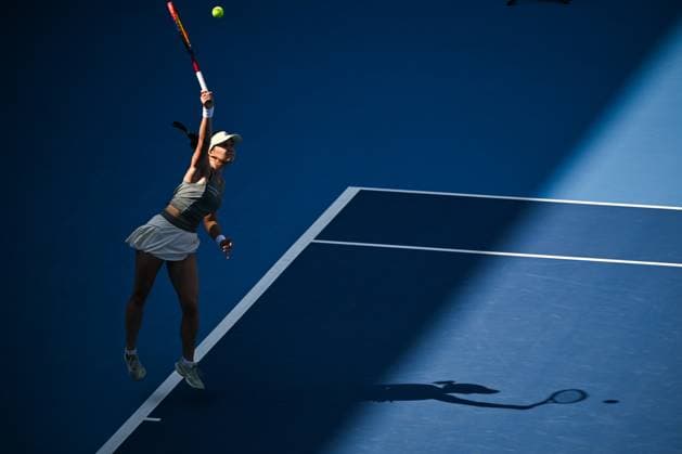 (250928) -- BEIJING, Sept. 28, 2025 -- Eva Lys of Germany serves during the women s singles third round match between Elena Rybakina of Kazakhstan and Eva Lys of Germany at 2025 China Open tennis tournament in Beijing, China, Sept. 28, 2025. ) (SP)CHINA-BEIJING-TENNIS-CHINA OPEN-WOMEN S SINGLES-THIRD ROUND (CN) XinxMengchen 